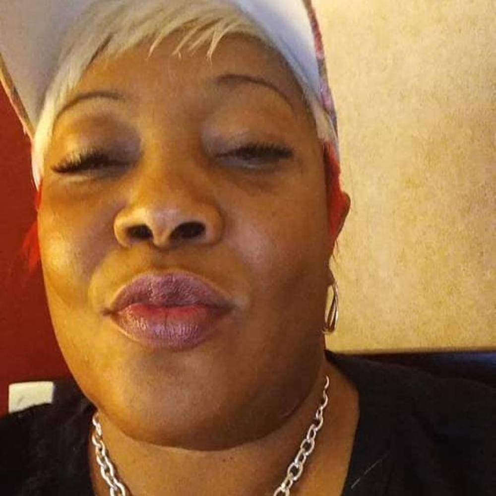 Meet your Posher, Juliet